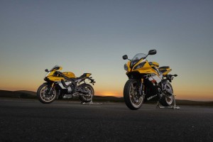 2016-Yamaha-R1-R6-60th-anniversary-02_resize