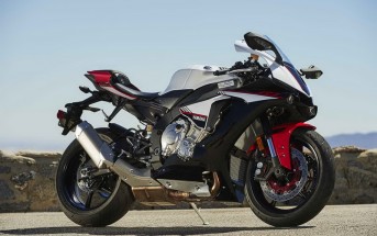 2016-Yamaha-R1S_3_resize