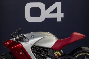 one-off-mv-agusta-f4z-11