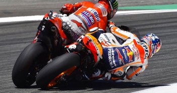 motogp-2018-jerez-crash-shot-01