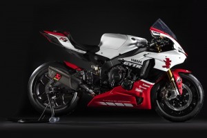 2019-yamaha-yzf-r1-GYTR-20th-anniversary-edt-08