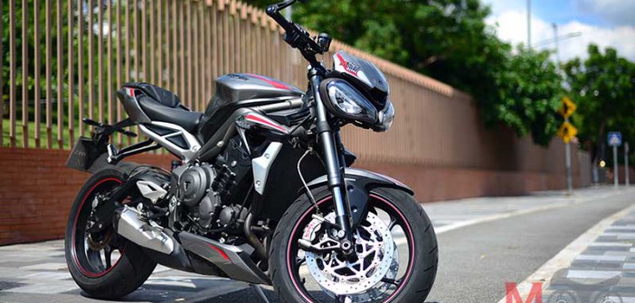 Review-2020-Triumph-Street-Triple-RS_