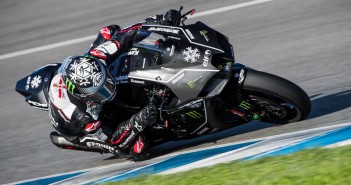 wsbk-ninja-zx-10rr-2021-winter-test-07